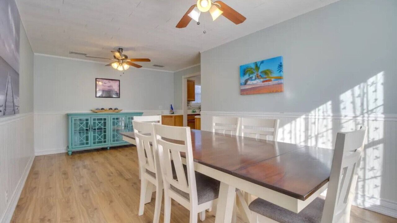 Photo of Bedroom in Whitemarsh Island
