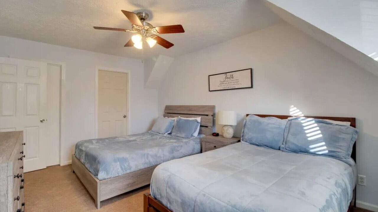 Photo of Bedroom in Whitemarsh Island