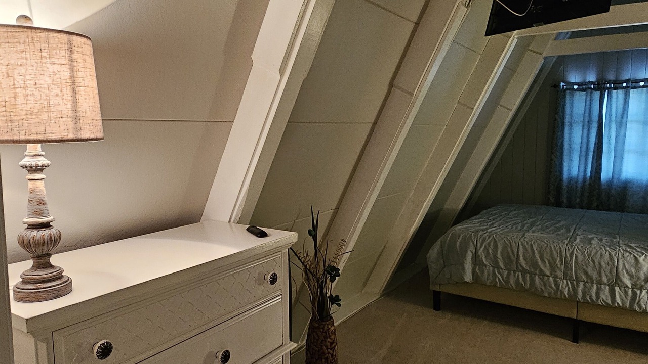 Photo of Bedroom in Warwick