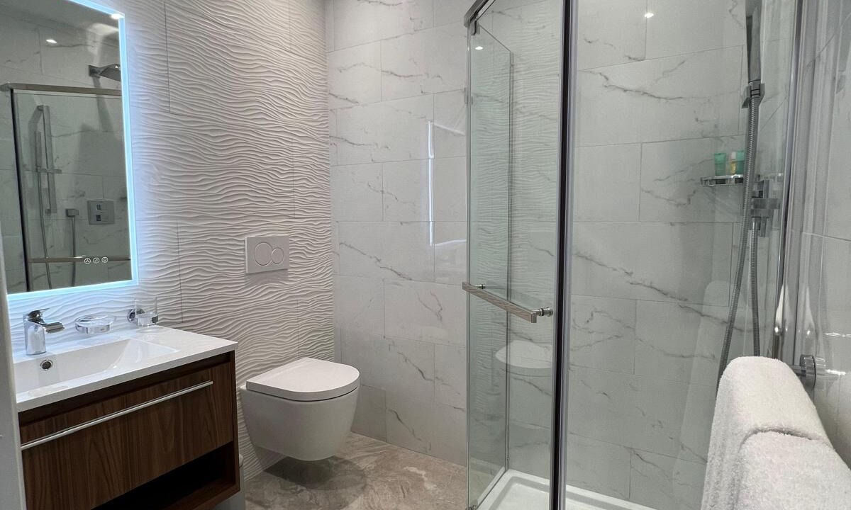 Photo of Bathroom in Ventura