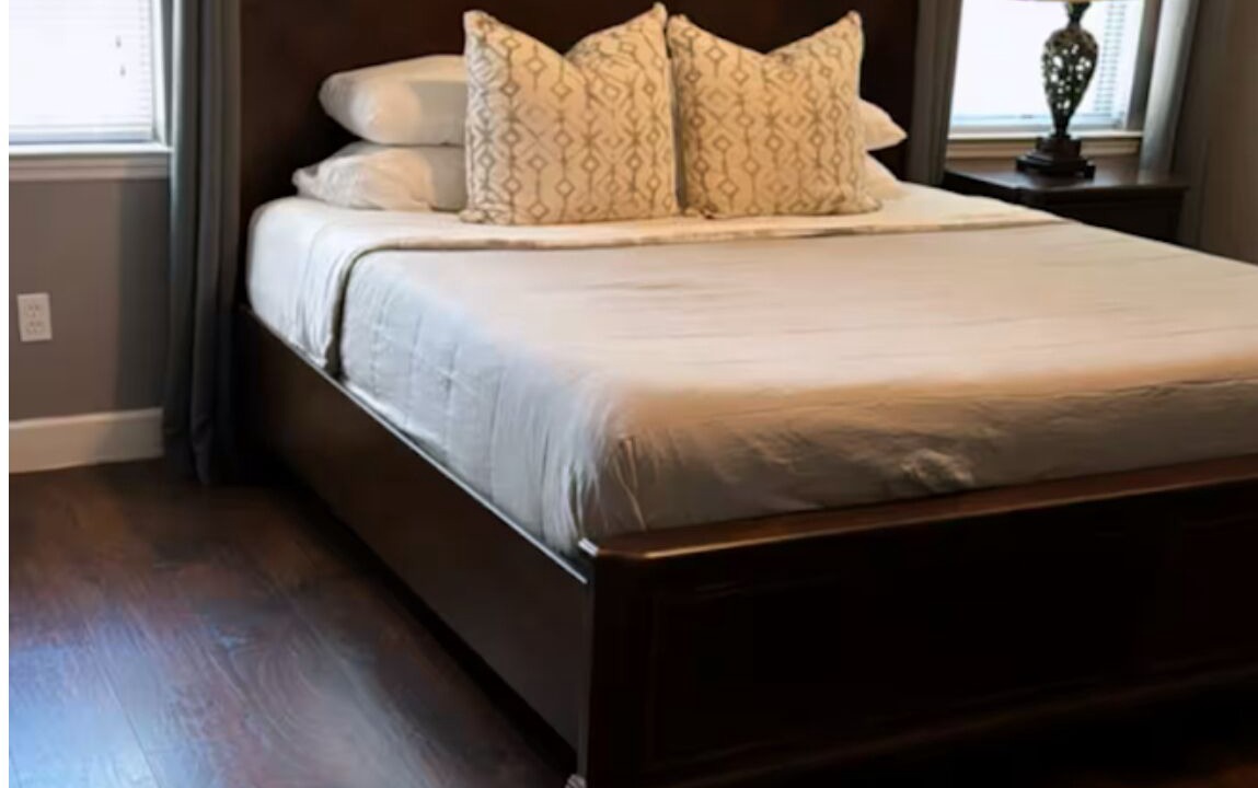 Photo of Bedroom in Albany