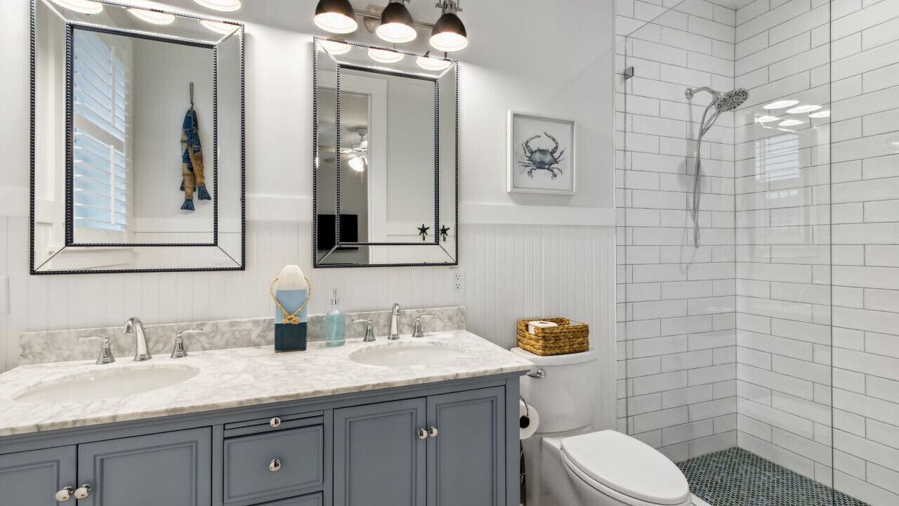 Photo of Bathroom in Fernandina Beach