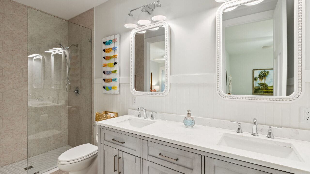 Photo of Bathroom in Fernandina Beach