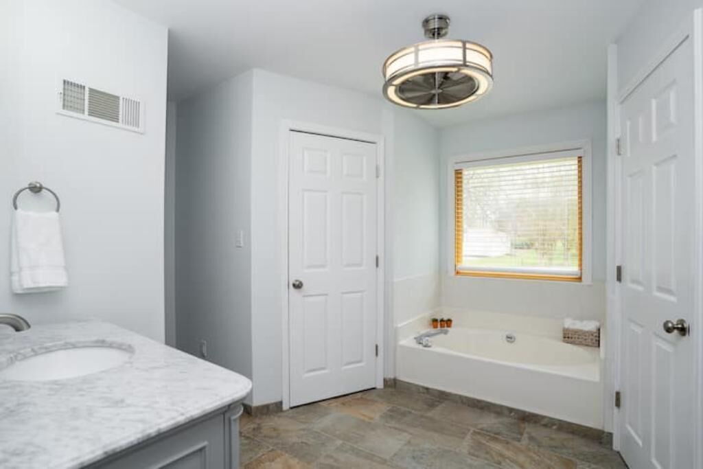 Photo of Bathroom in Eatonton