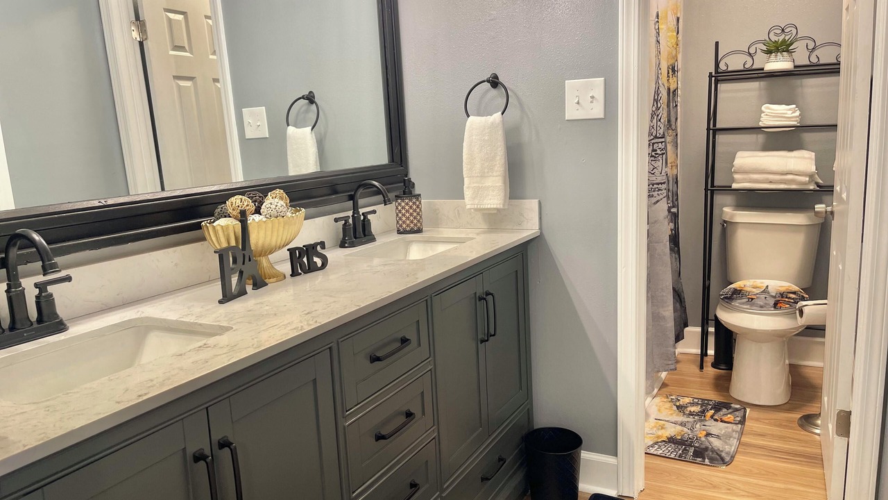 Photo of Bathroom in Gulfport