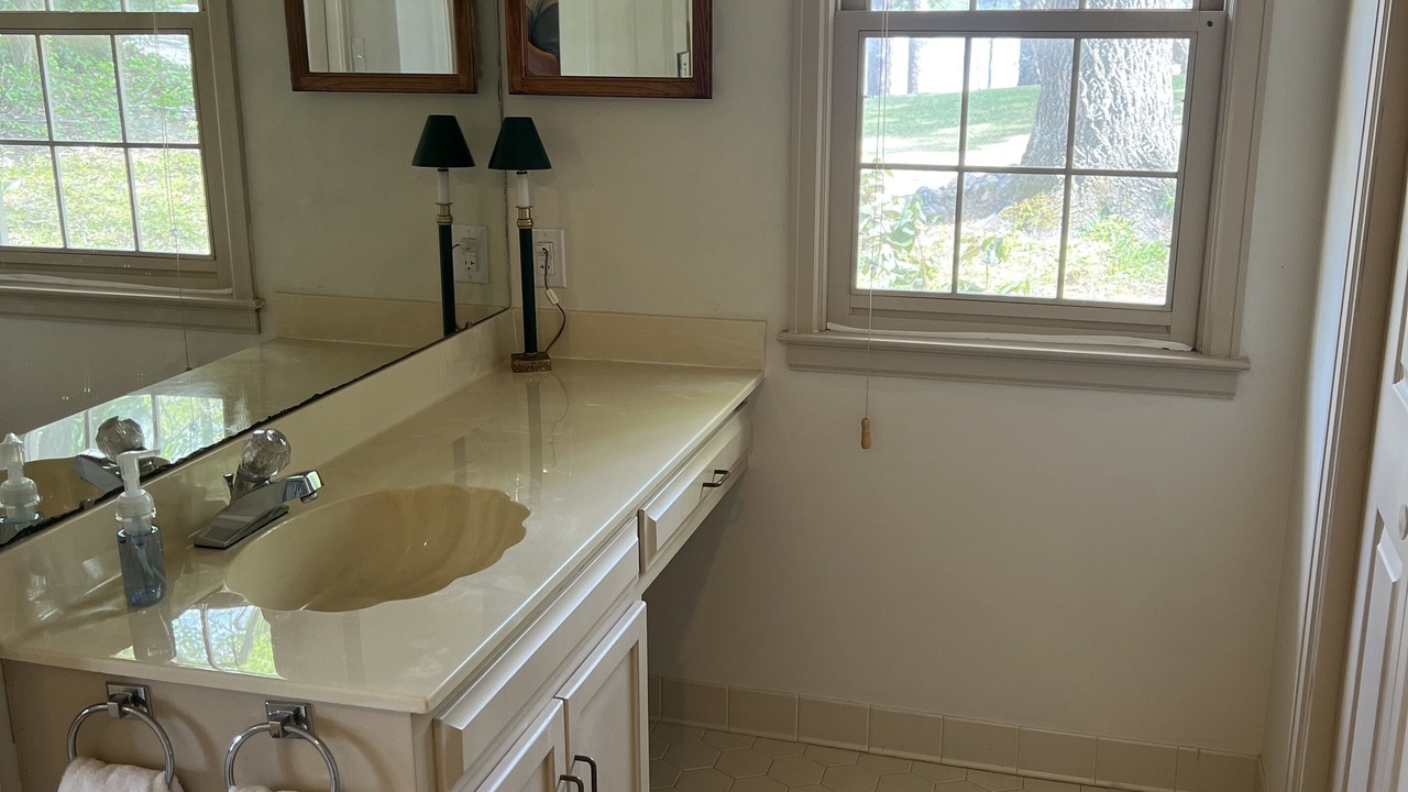 Photo of Bathroom in Coosa County
