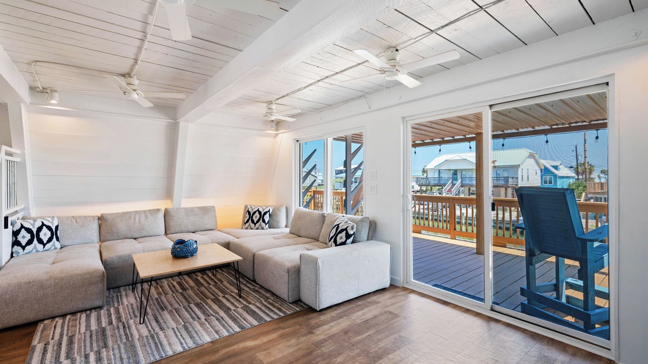 Photo of Livingroom in Silver Cay