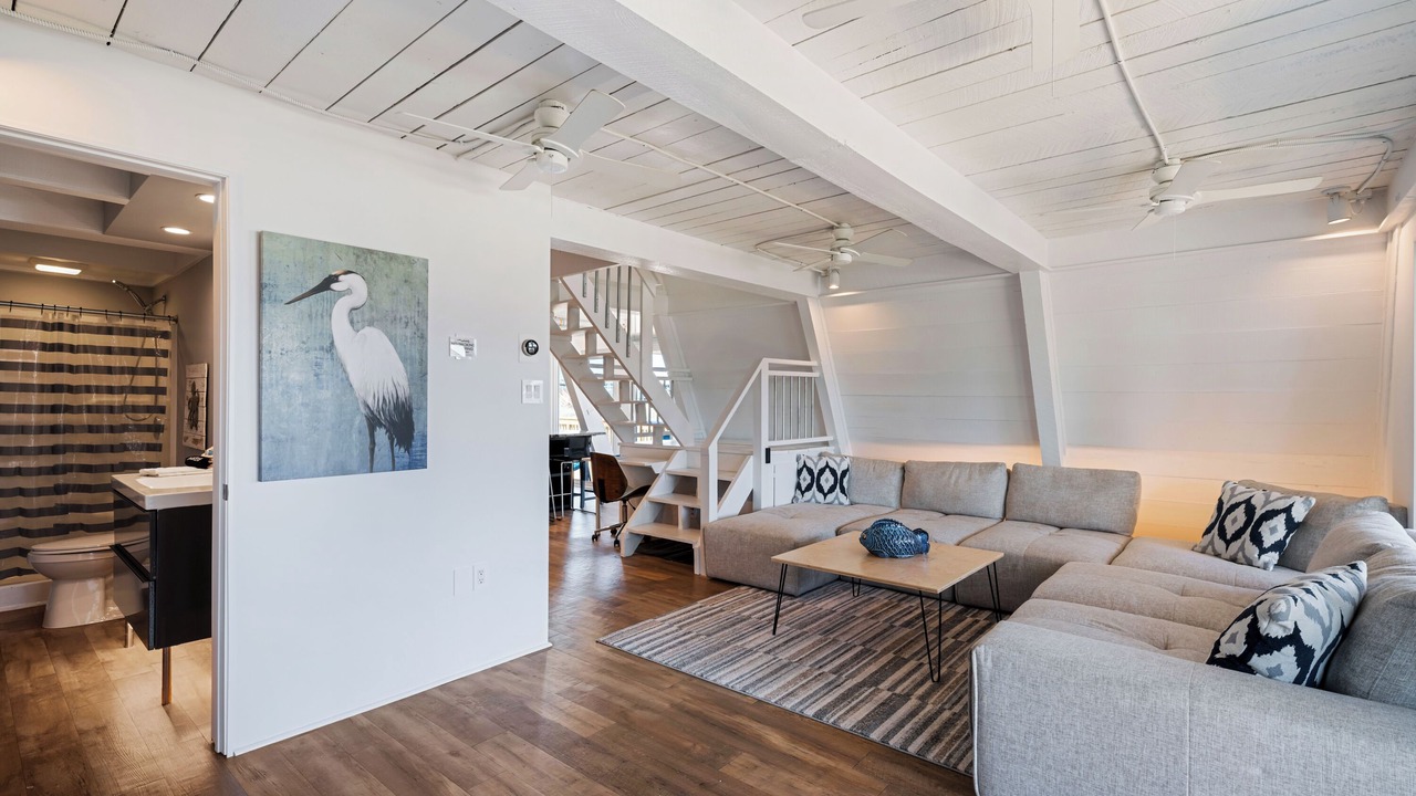 Photo of Livingroom in Silver Cay
