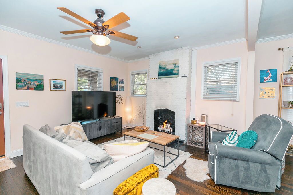 Photo of Livingroom in Kirkwood