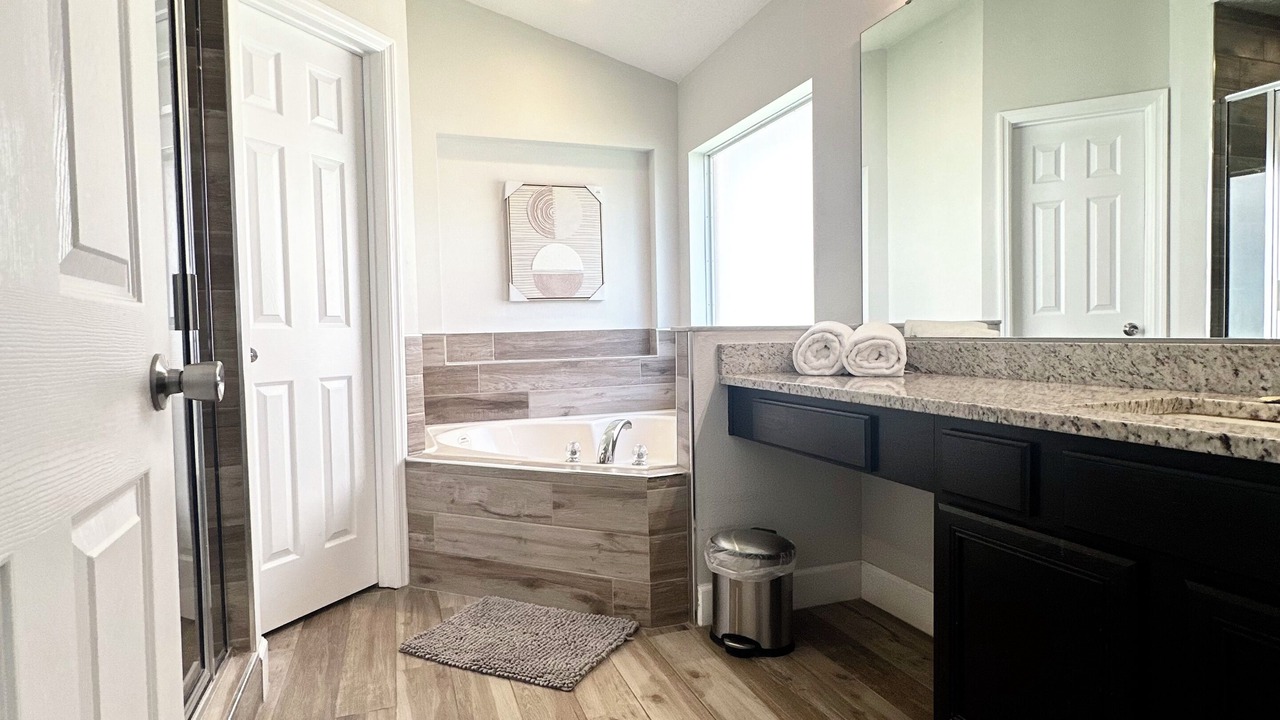 Photo of Bathroom in Four Corners