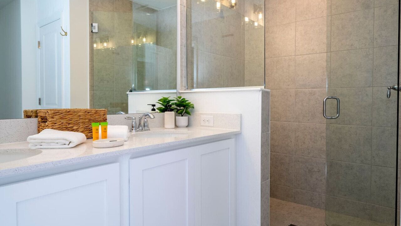 Photo of Bathroom in Davenport