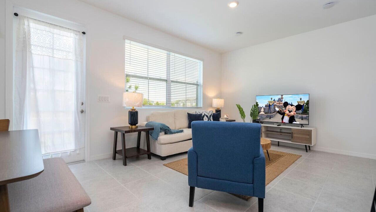 Photo of Livingroom in Davenport