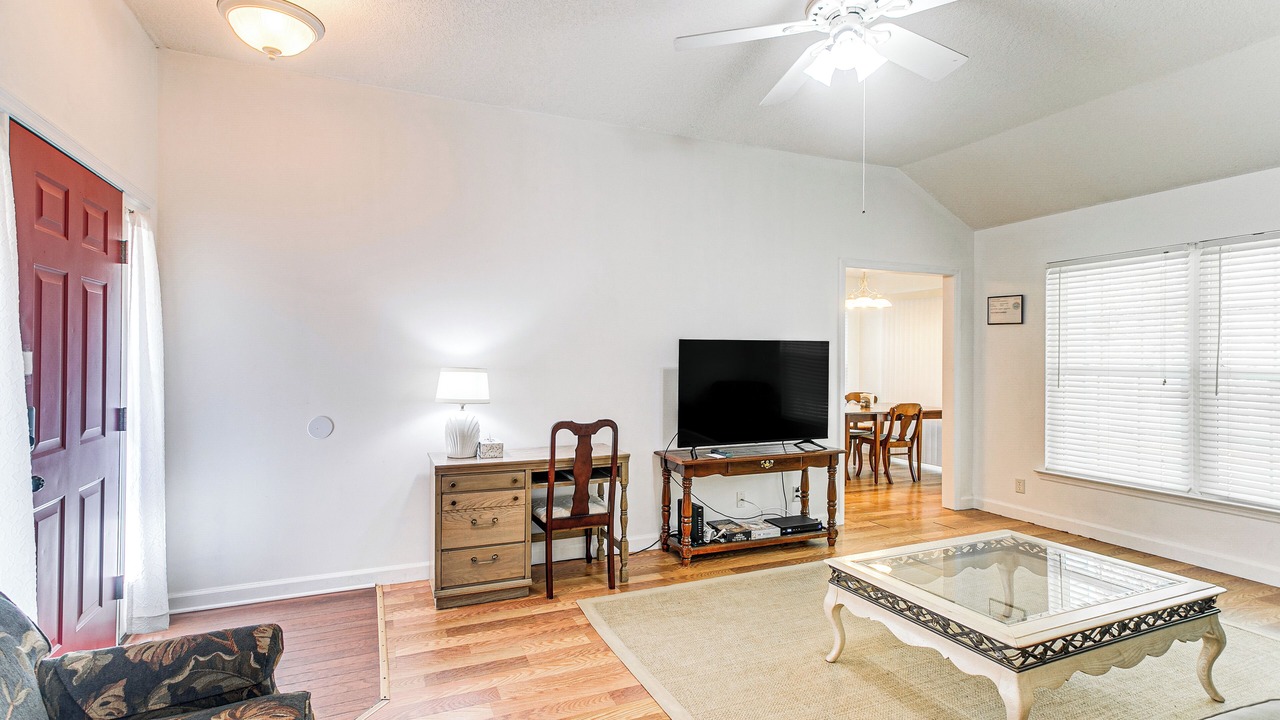 Photo of Bedroom in Brunswick