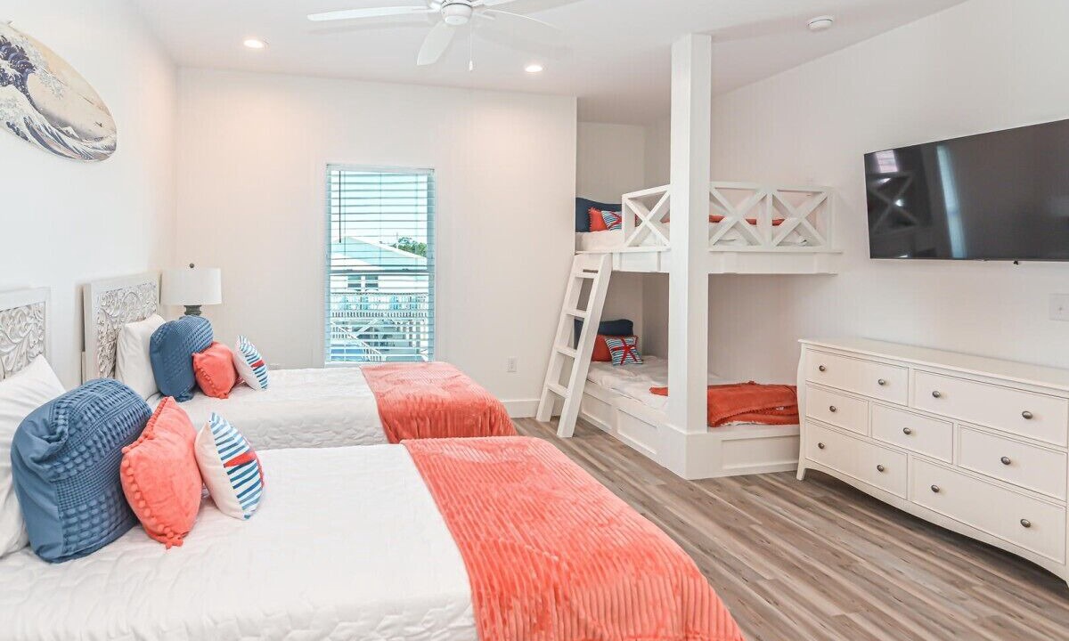 Photo of Bedroom in Southpointe