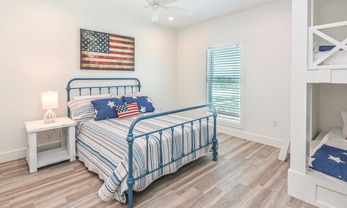 Photo of Bedroom in Southpointe