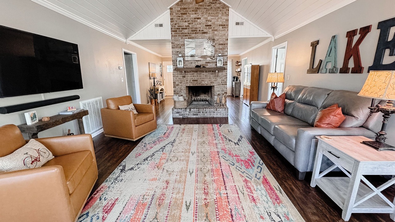 Photo of Livingroom in Smith Mountain Estates