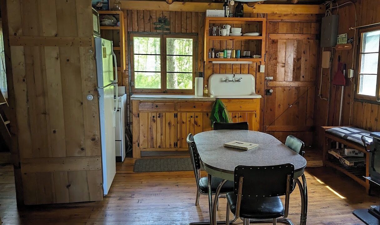 Photo of Bedroom in Kewadin