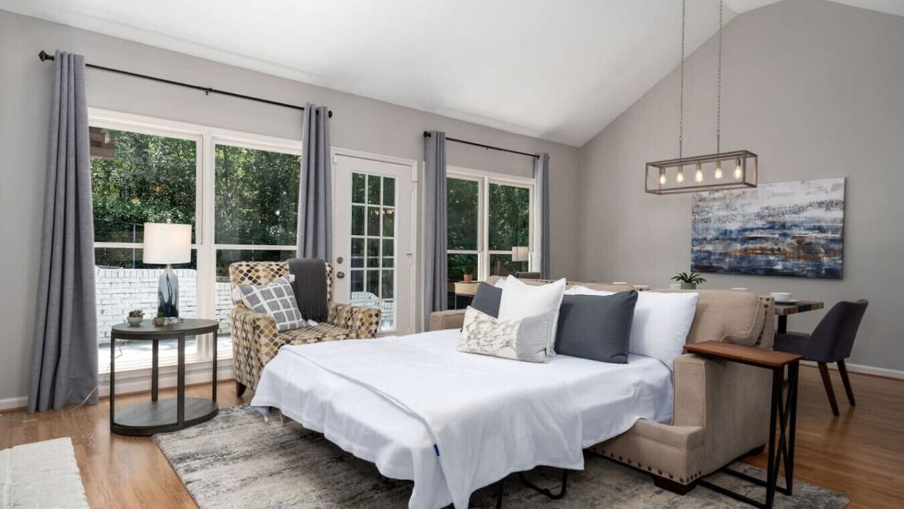 Photo of Bedroom in Hoover