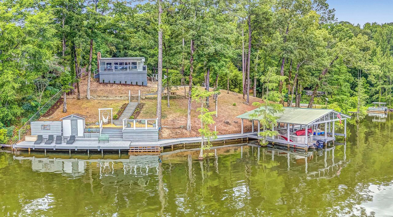 Photo of Outdoor in Titus