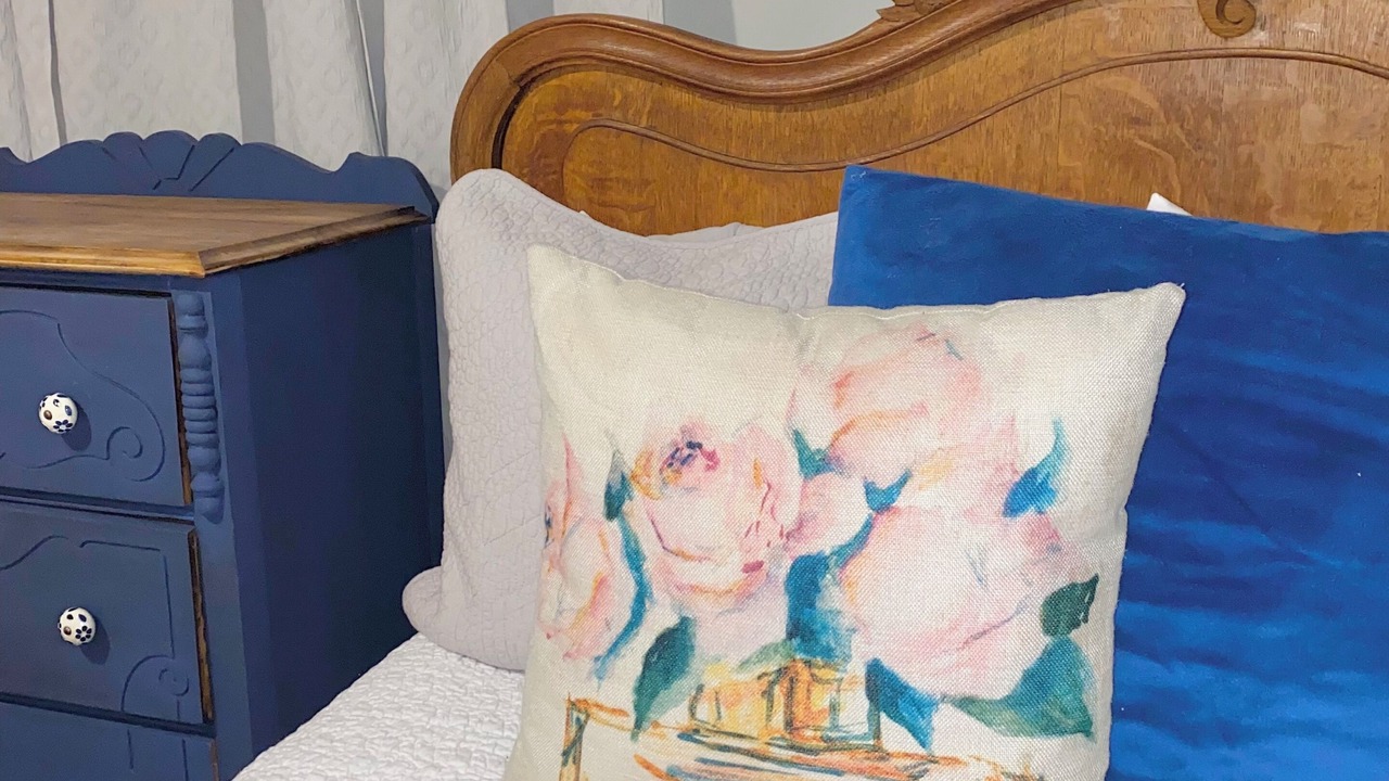 Photo of Bedroom in Laurel