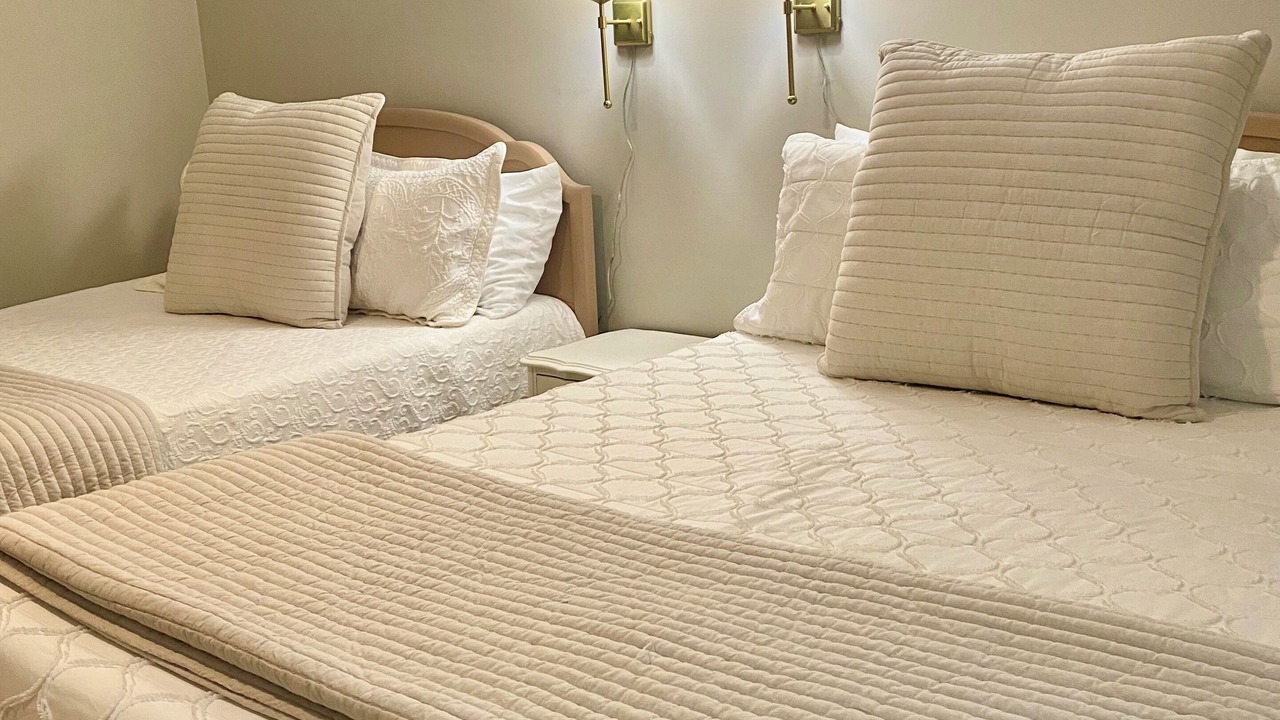 Photo of Bedroom in Laurel