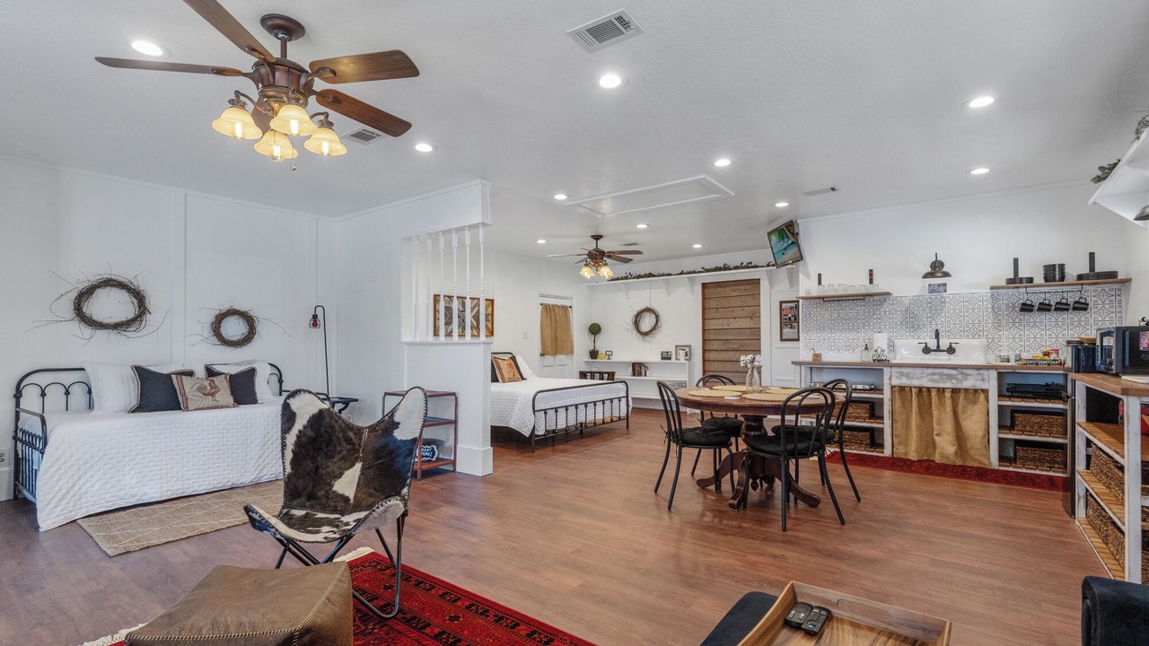 Photo of Bedroom in Hattiesburg