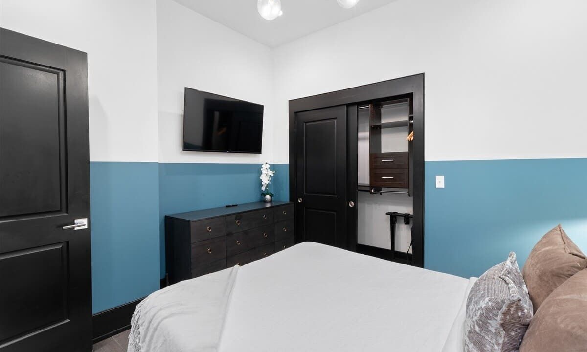 Photo of Bedroom in Central Business District