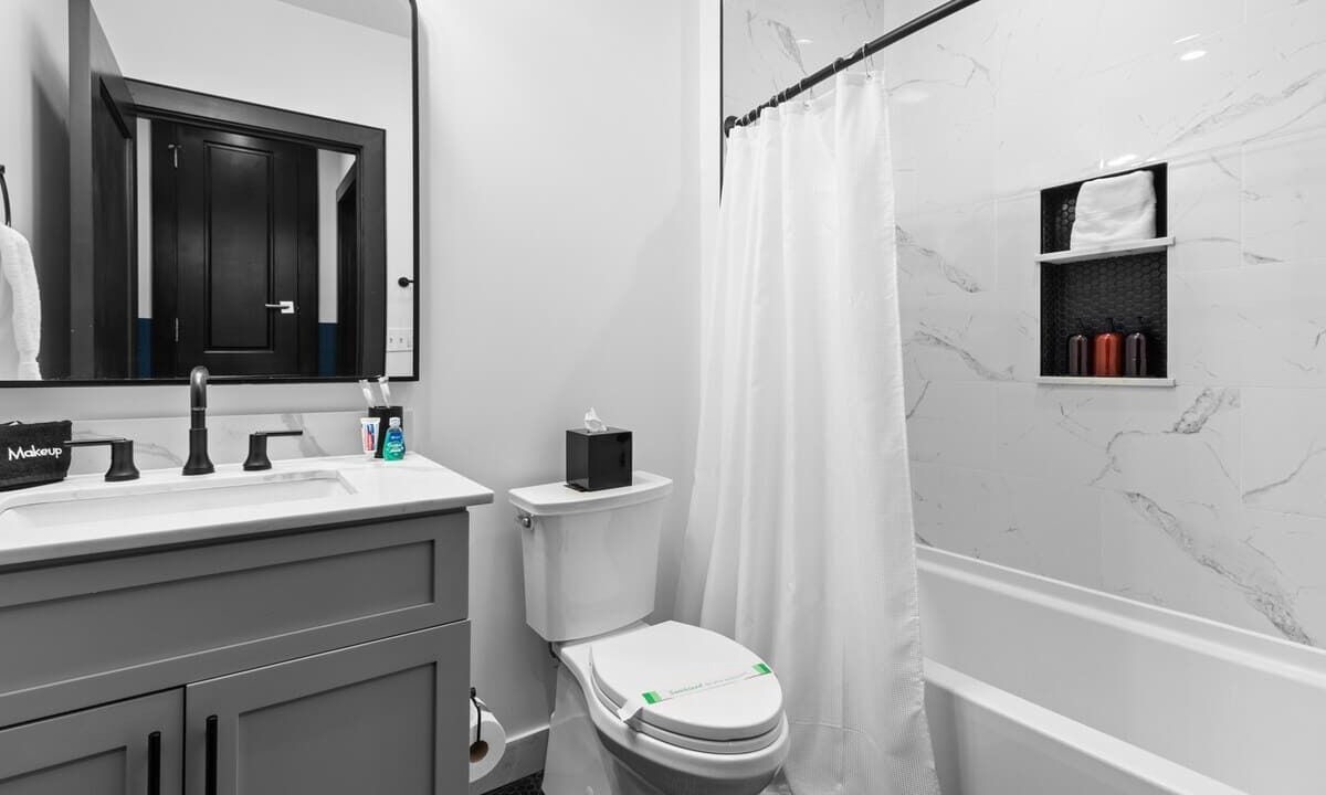 Photo of Bathroom in Central Business District