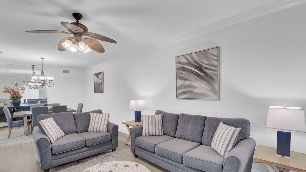 Photo of Livingroom in Orange Beach