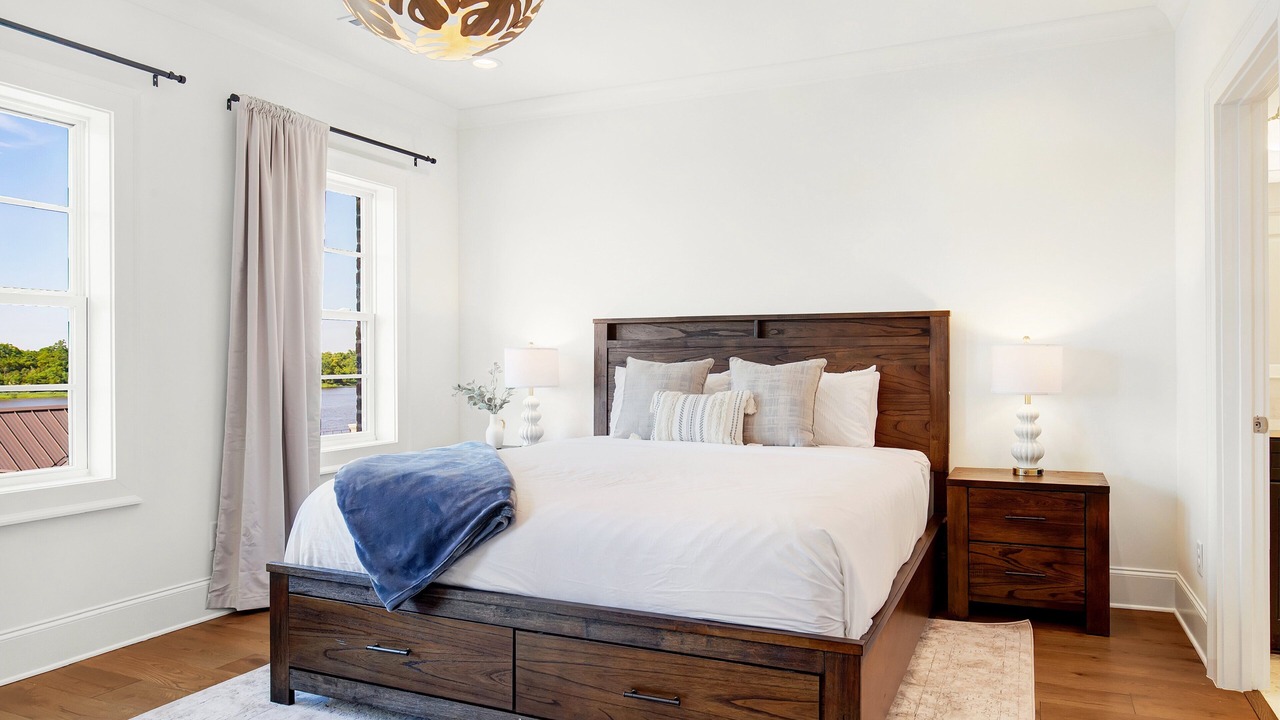 Photo of Bedroom in Hitch Village - Fred Wessels Homes