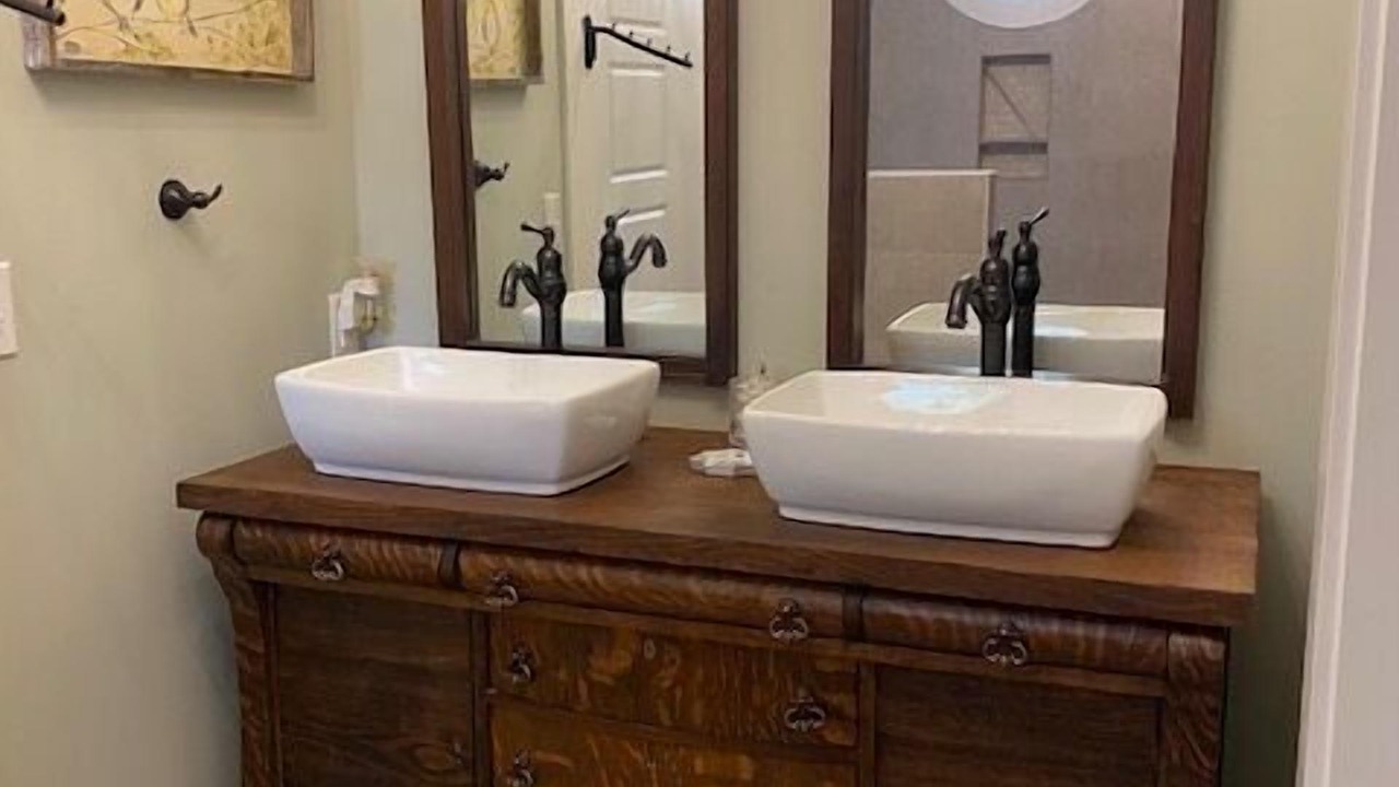 Photo of Bathroom in Laurel