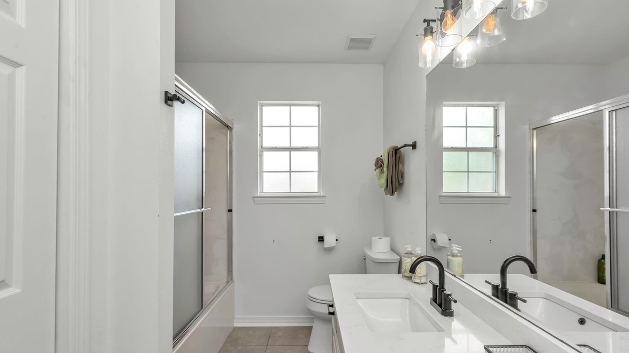 Photo of Bathroom in Fort Walton Beach