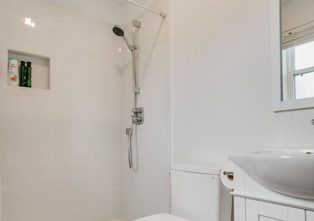 Photo of Bathroom in Sunset Bayou