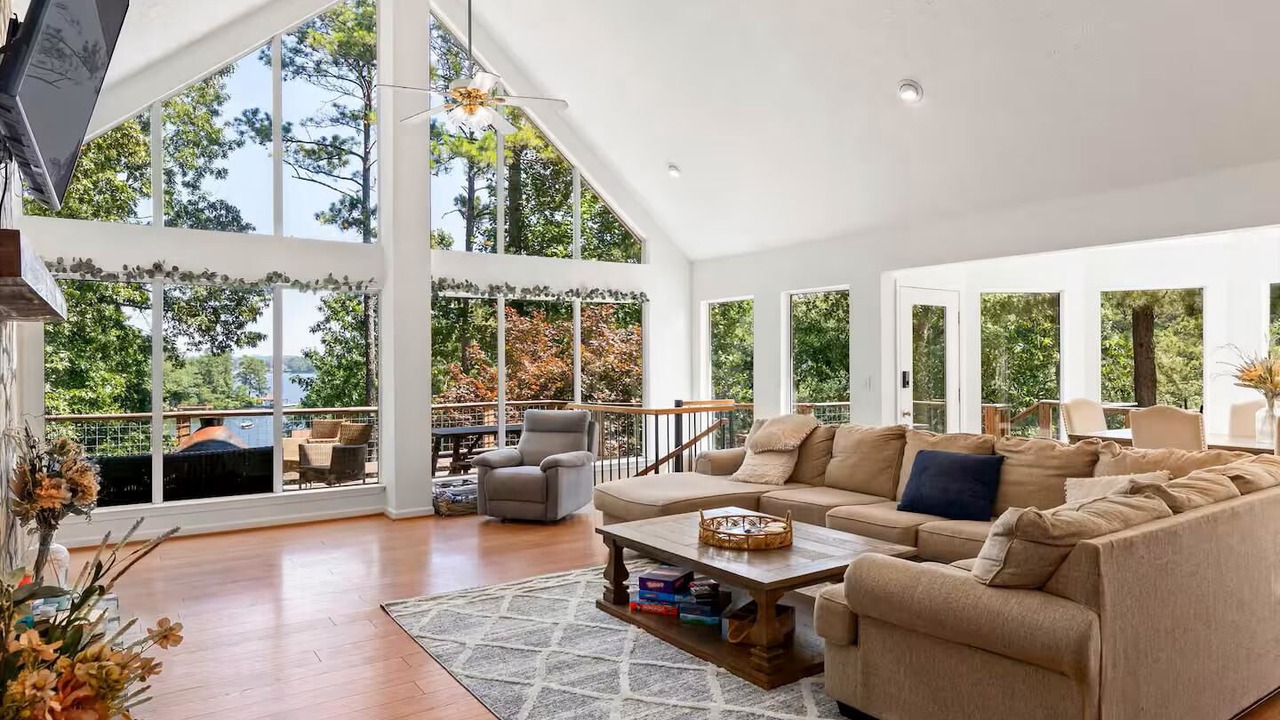 Photo of Livingroom in Dadeville