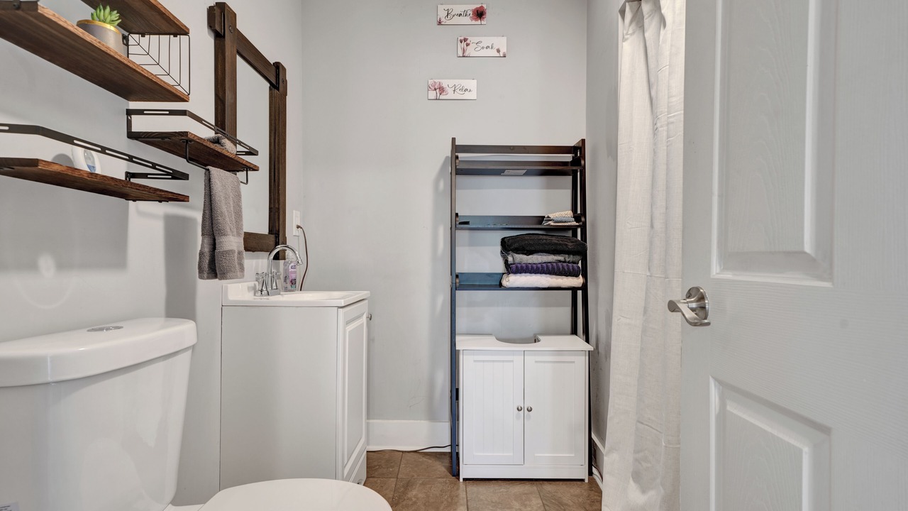 Photo of Bathroom in Crestline Heights