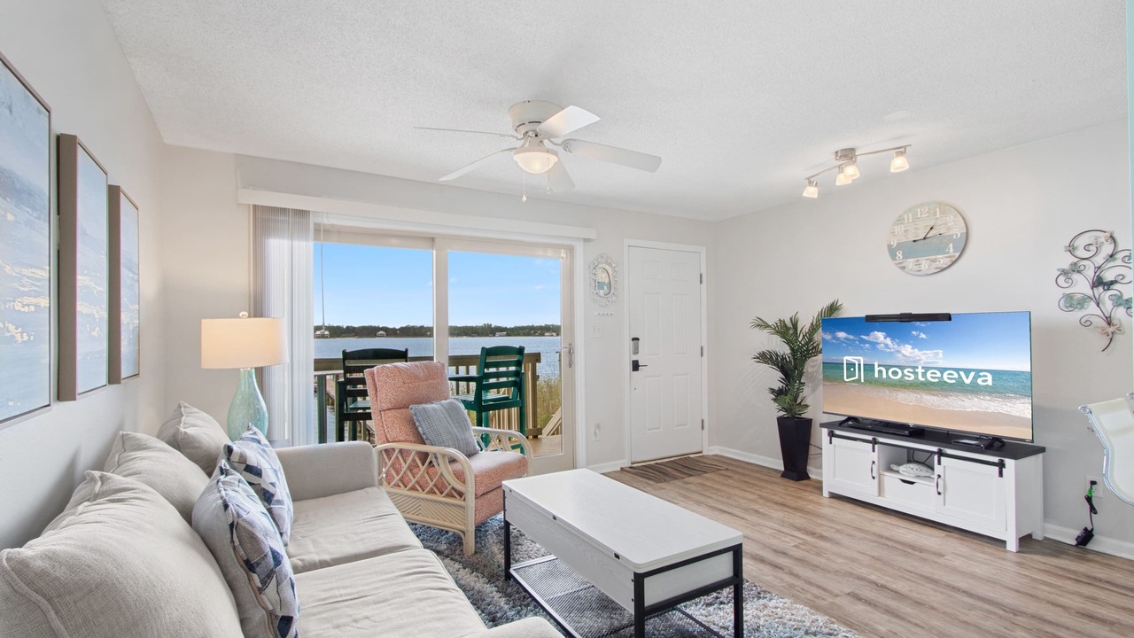 Photo of Livingroom in Gulf Shores