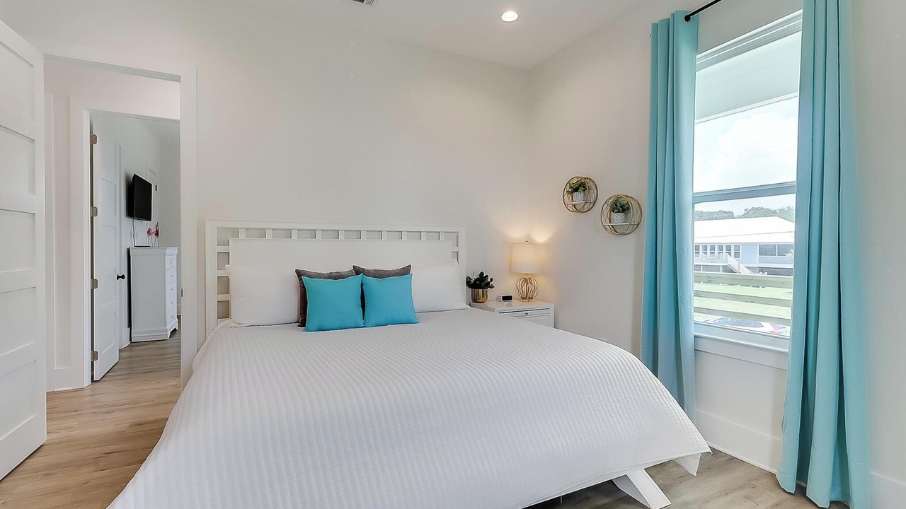 Photo of Bedroom in Mississippi City
