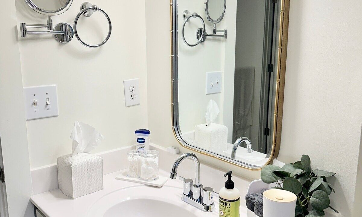 Photo of Bathroom in Ocean Springs