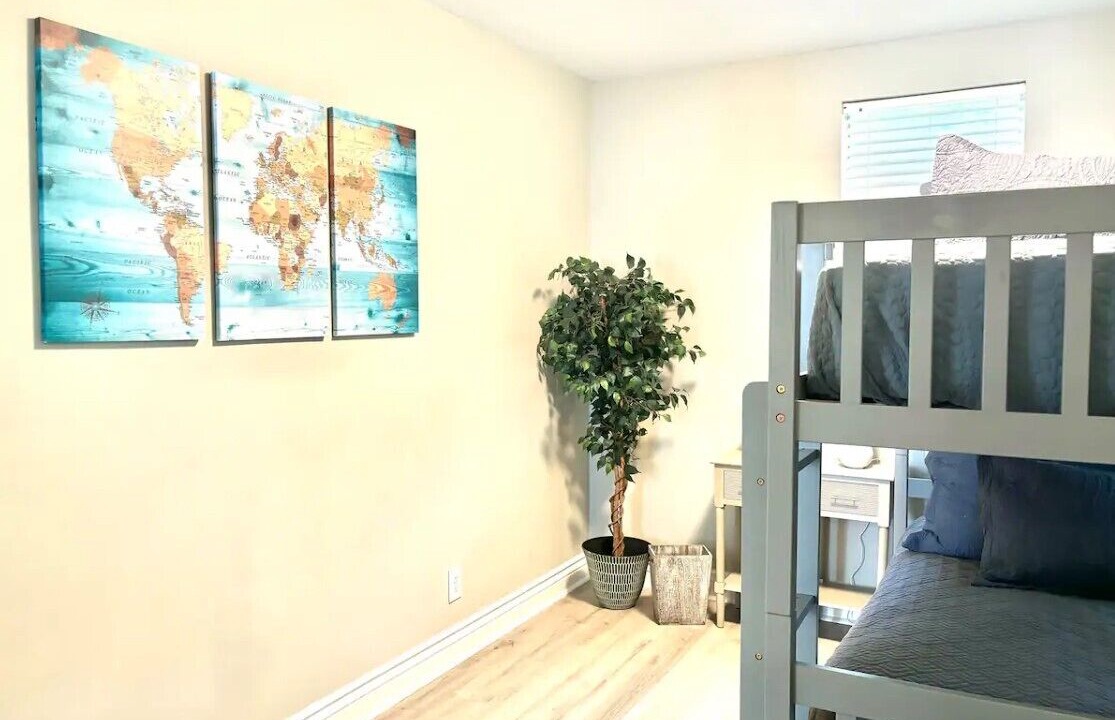 Photo of Bedroom in Theodore