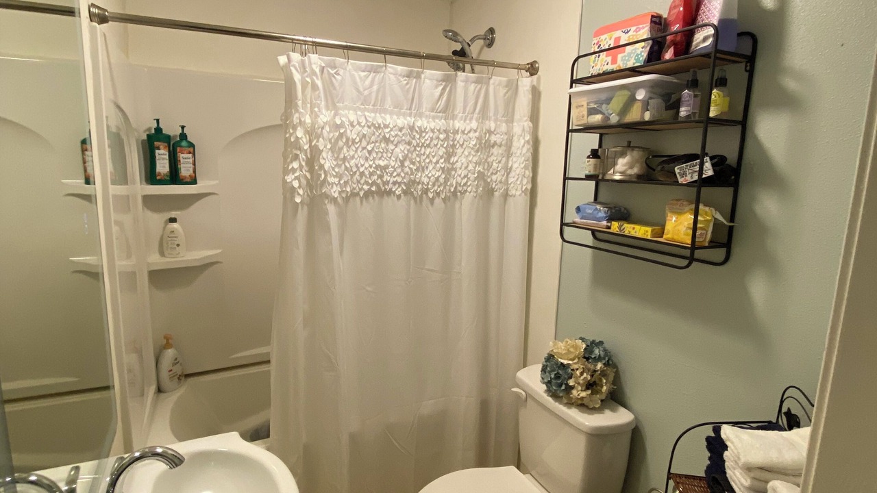 Photo of Bathroom in Pascagoula