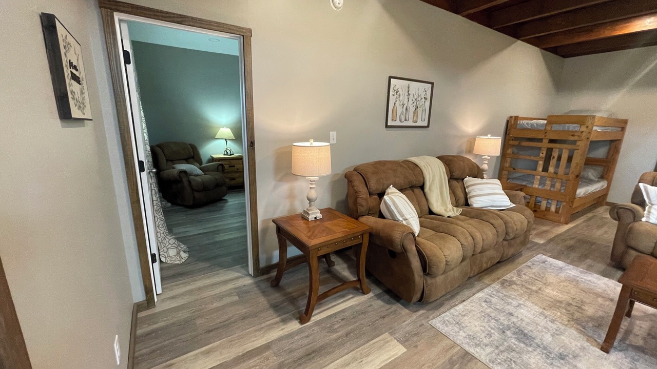 Photo of Livingroom in Cottondale