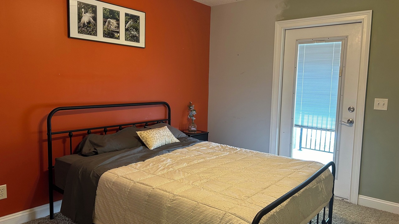 Photo of Bedroom in Interlachen