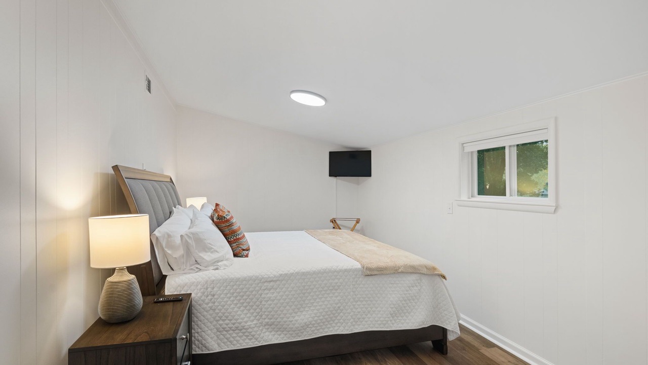 Photo of Bedroom in Hattiesburg