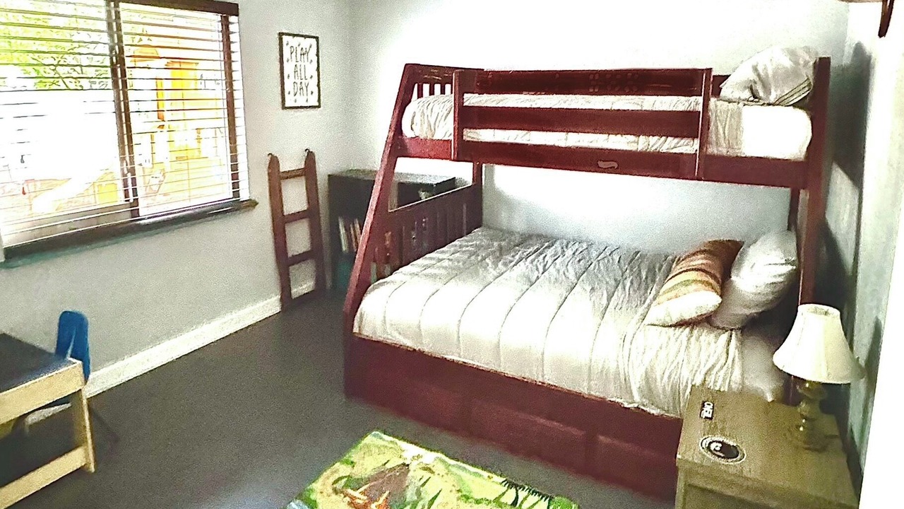 Photo of Bedroom in Willow Run