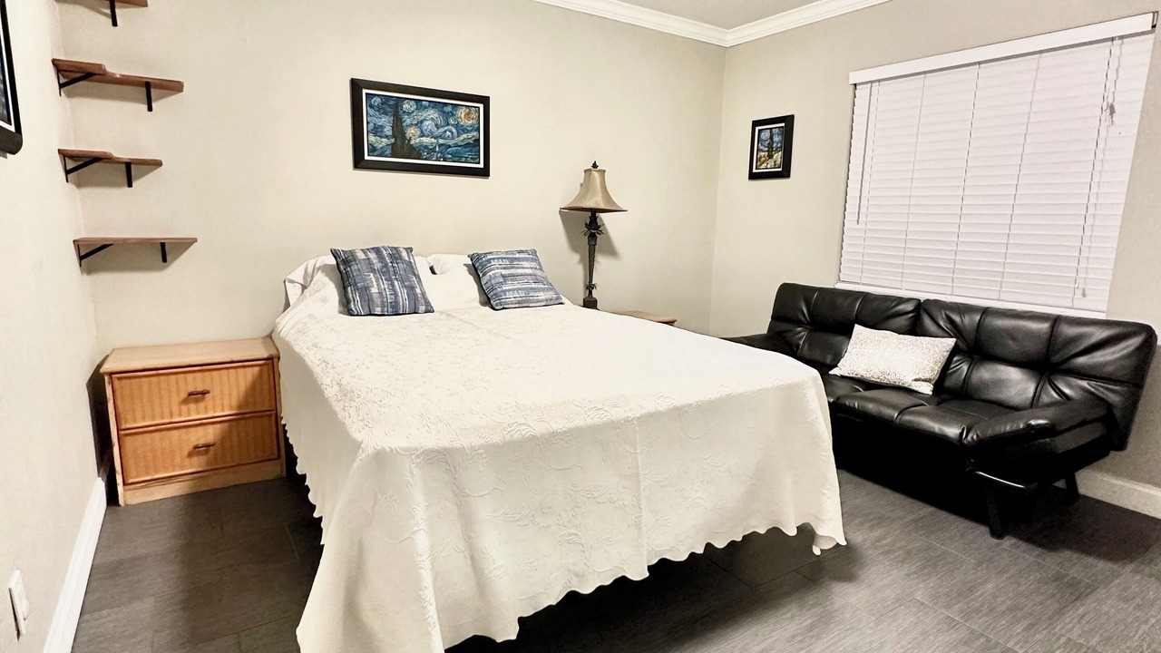 Photo of Bedroom in Willow Run