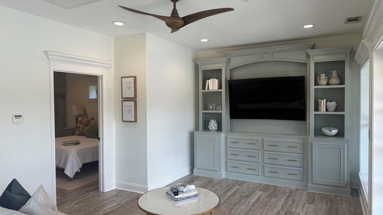 Photo of Livingroom in Ruth