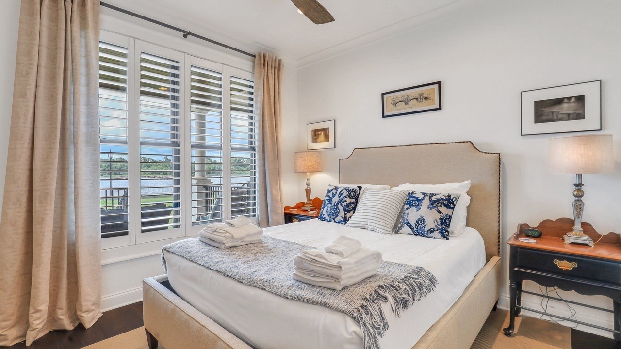 Photo of Bedroom in Hitch Village - Fred Wessels Homes