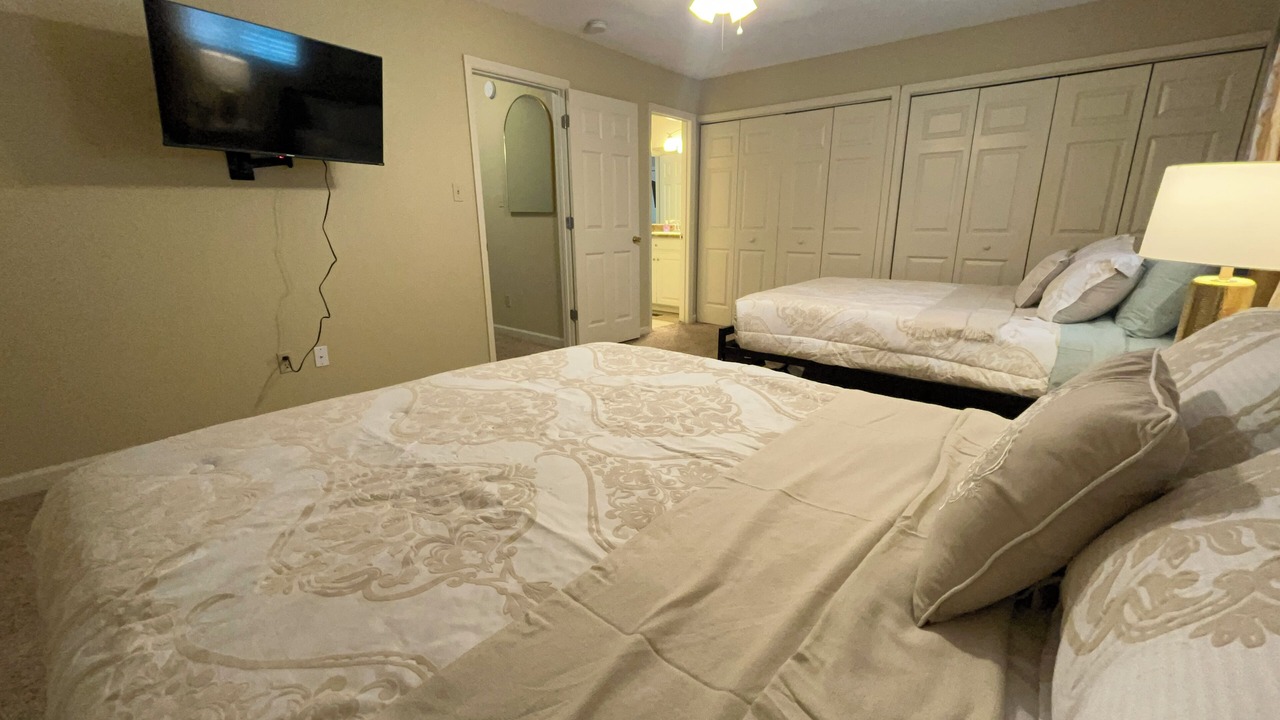 Photo of Bedroom in Valdosta