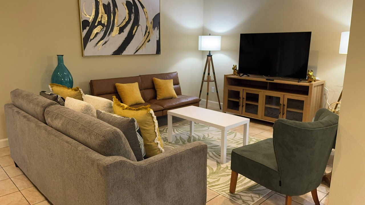 Photo of Livingroom in Valdosta
