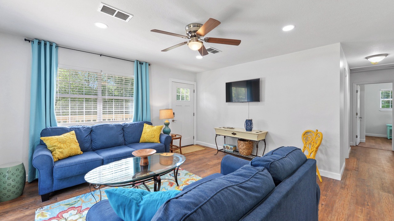 Photo of Livingroom in Gulfport